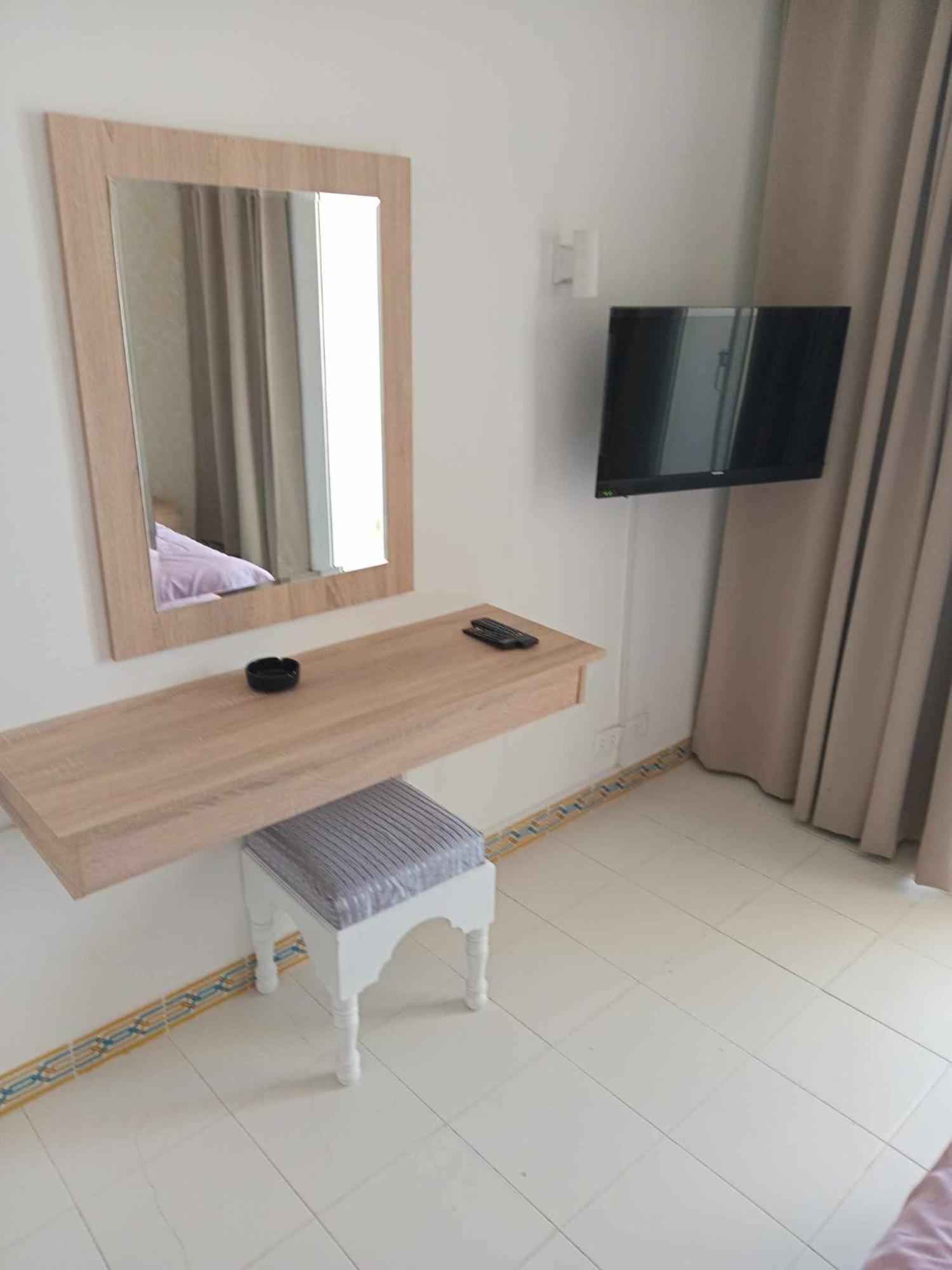 Hotel Mezri Monastir Luaran gambar